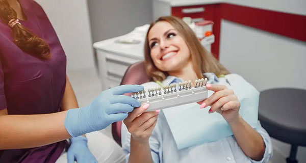 Композитні вініри: швидке відновлення посмішки за один візит Композитні вініри: швидке відновлення посмішки за один візит